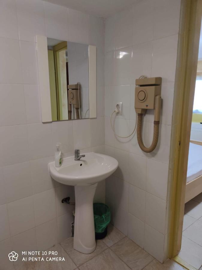 Alfredo Hostel 크라이오바 외부 사진